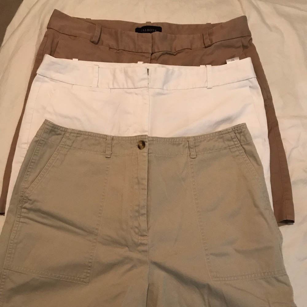 Talbots shorts size 12,tan/khaki/white